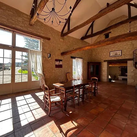 D'exception A Lesigny: Charme Et Confort Pour 8 Personnes - Fr-1-541-193 * Lésigny